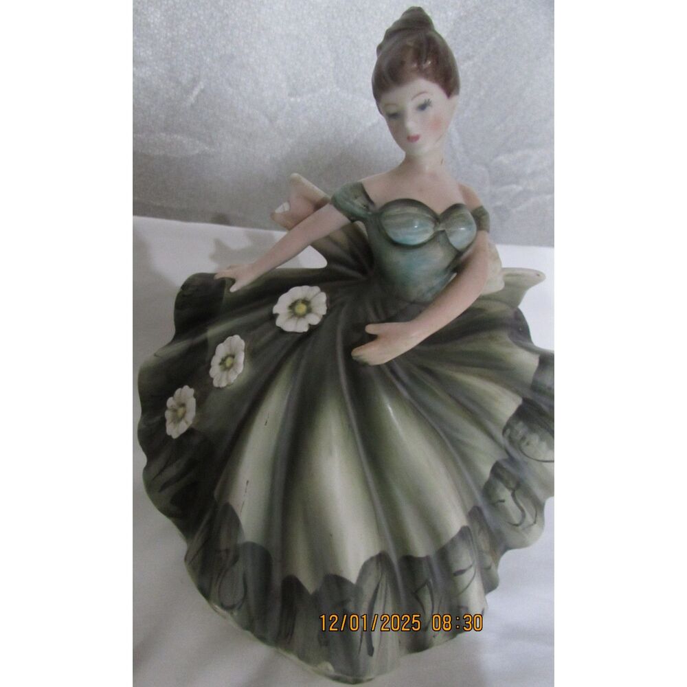 Vintage Lefton green dress lady girl planter brown hair twirling swirling flower - Picture 10 of 14